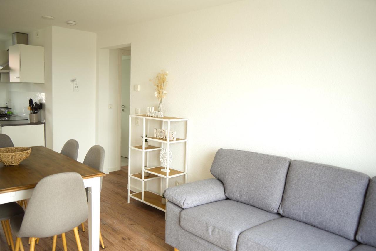 Exklusive Neubauwohnung Mit Wundervoller Aussicht Naehe Europapark Und Rulantica Burgheim 外观 照片